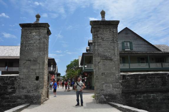 O portão antigo da cidade de St Augustine, a mais antiga do país, na Flórida - EUA